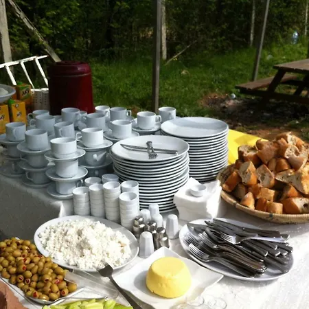 Отель Liveasist Bungalow Tatil Koyu,